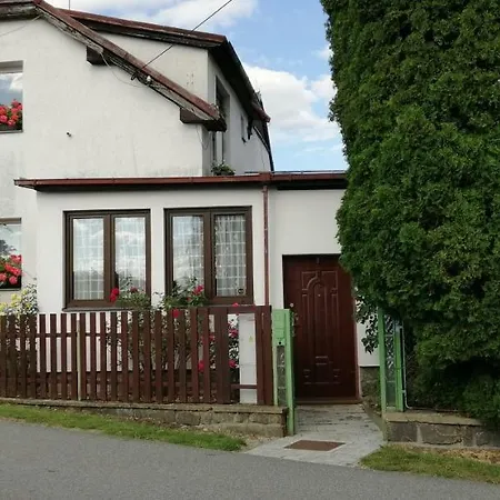 Dvougeneracni Dum Se Zahradou Apartment Vimperk Exterior photo