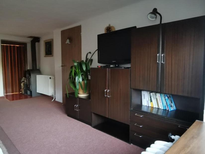 Apartment Dvougeneracni Dum Se Zahradou Vimperk